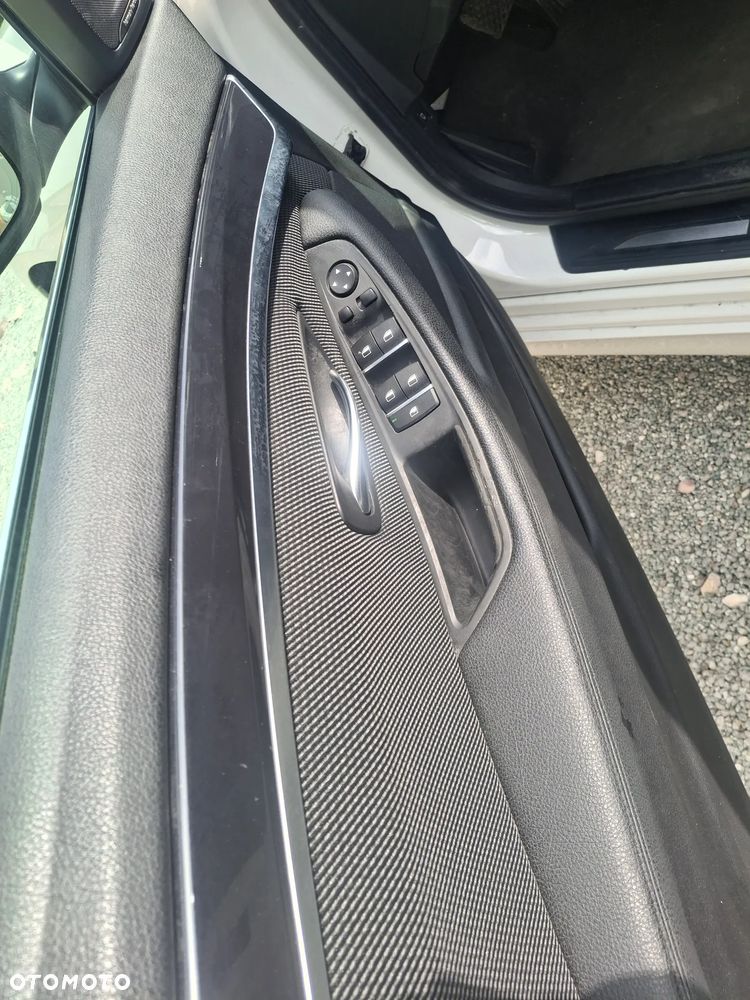 BMW Seria 5 520d - 10