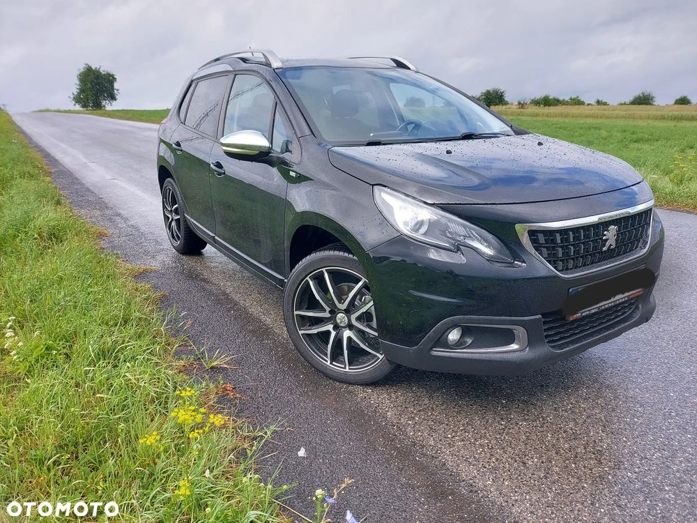 Peugeot 2008 1.2 Pure Tech Style S&S - 1