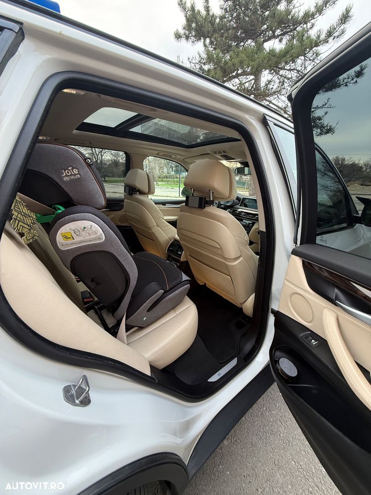BMW X5 xDrive35i - 7