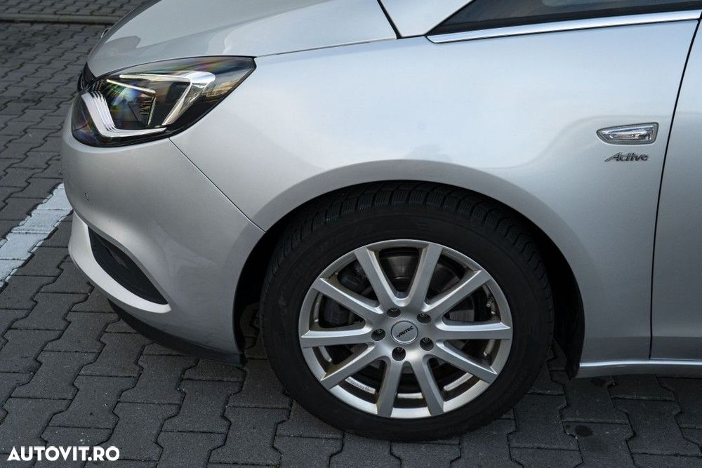 Opel Zafira - 27