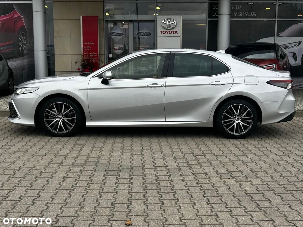 Toyota Camry 2.5 Hybrid Executive CVT - 3