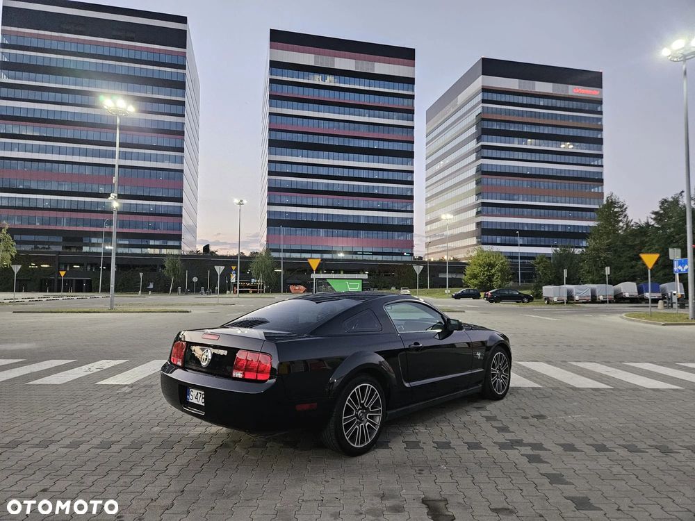Ford Mustang 4.0 V6 Premium - 6