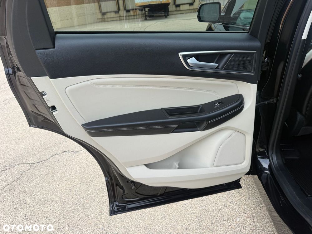 Ford Edge - 25