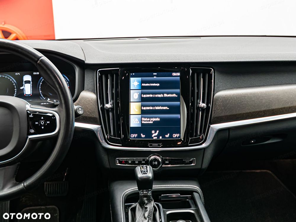 Volvo V90 - 19