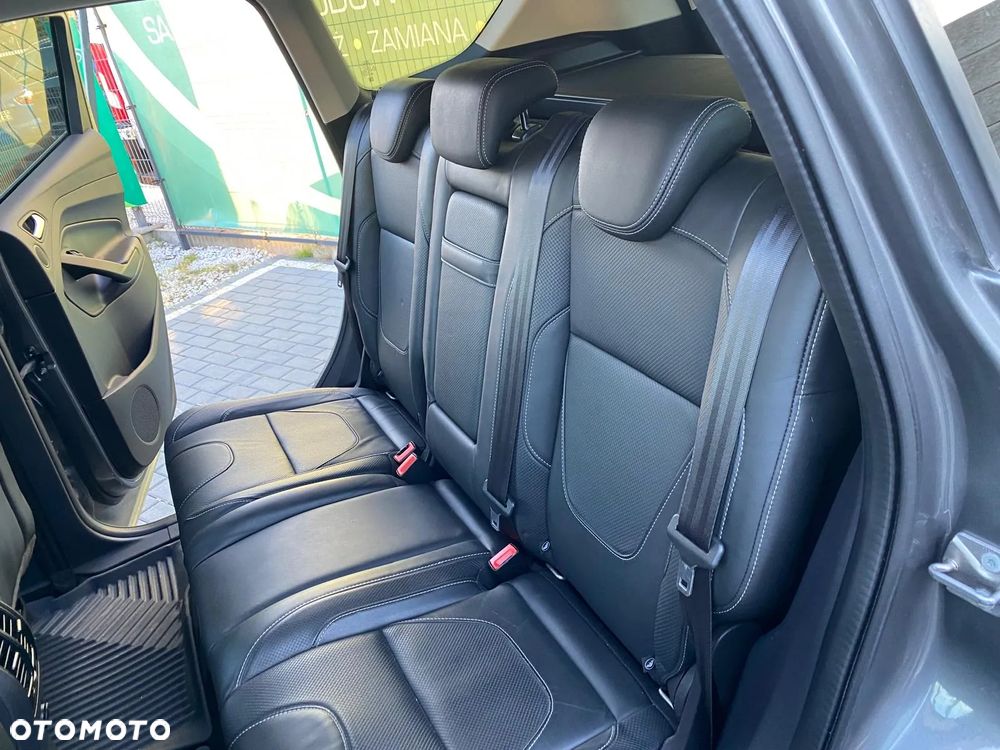 Ford Kuga 2.0 TDCi 4WD Titanium Plus - 12