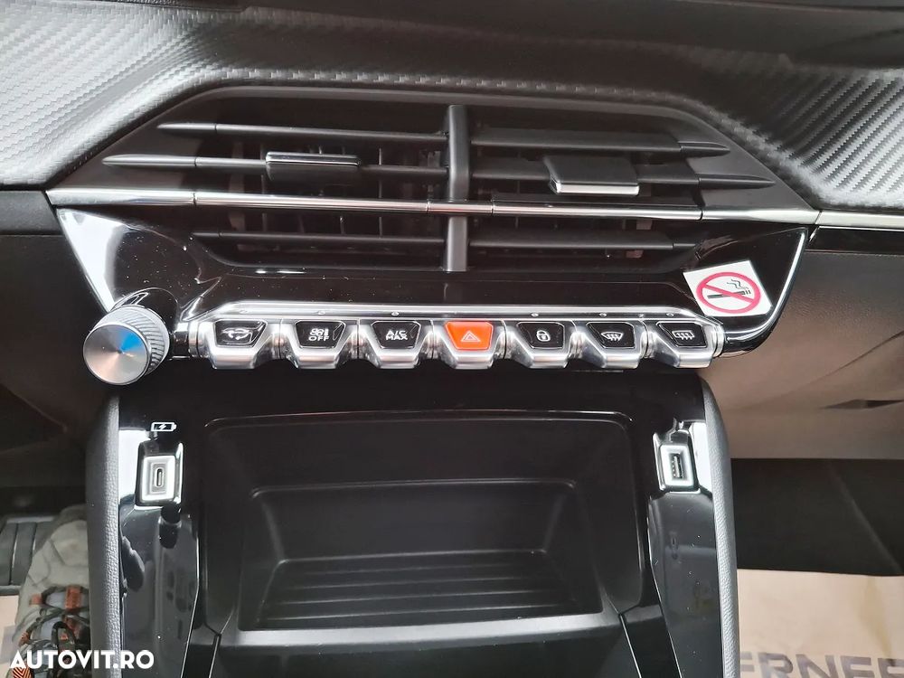 Peugeot 2008 PureTech 130 EAT8 Active Pack - 20