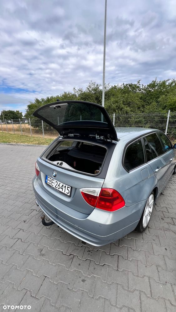 BMW Seria 3 320d DPF - 4