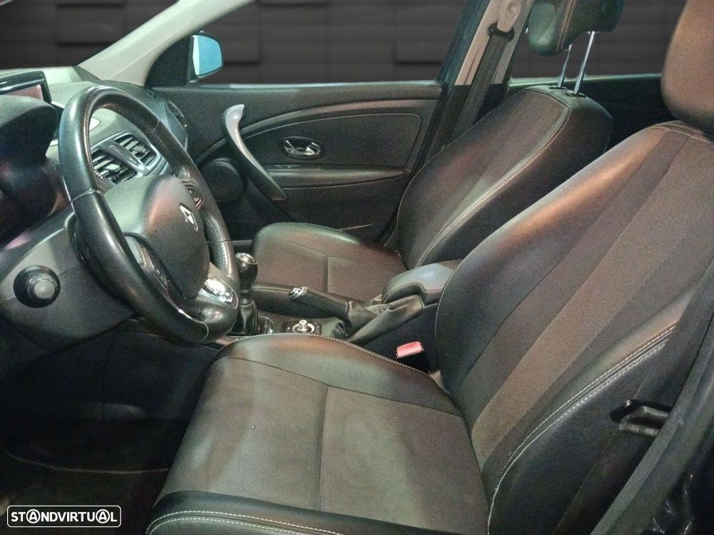 Renault Mégane 1.5 dCi Dynamique S SS - 7