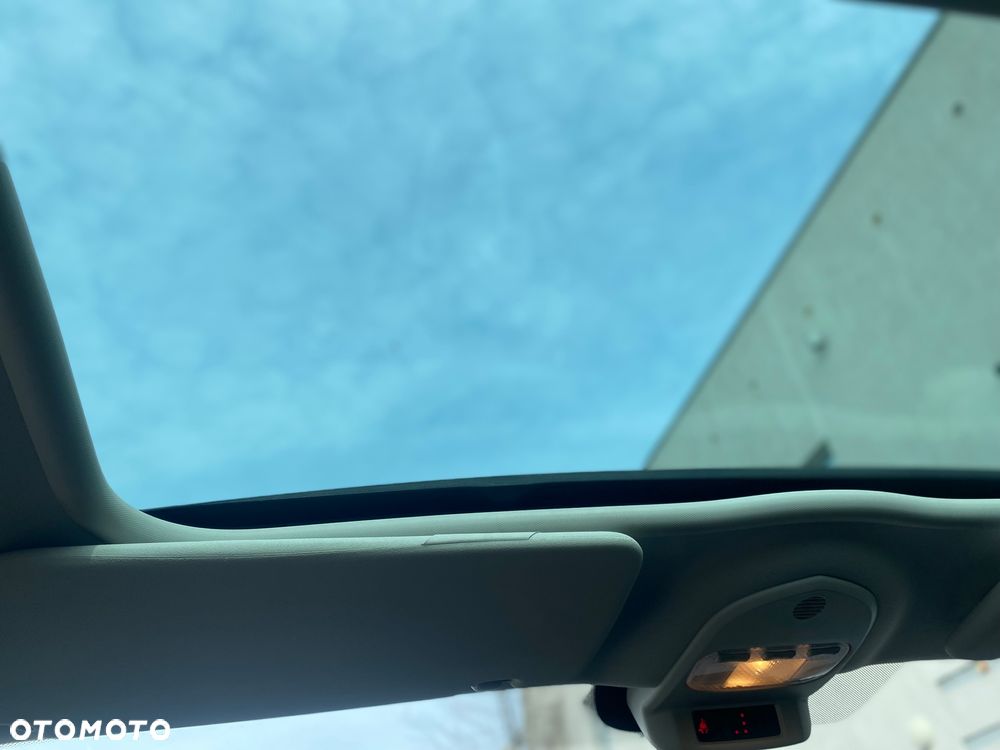 Peugeot 3008 1.6 HDi Style - 25