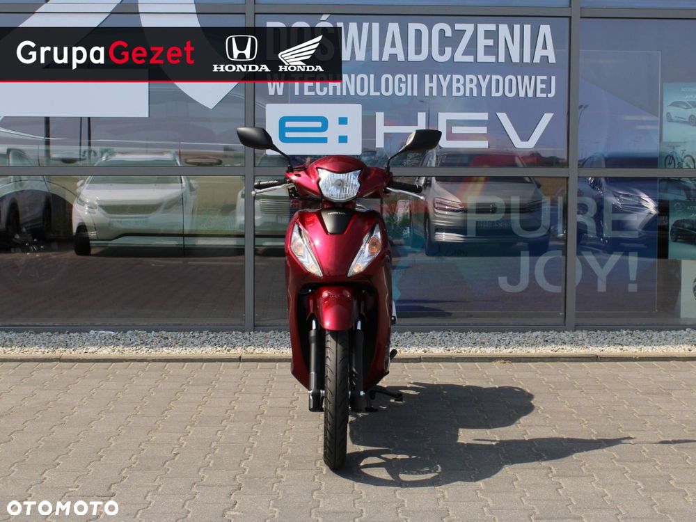 Honda Vision - 4