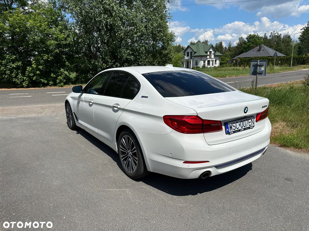 BMW Seria 5 530e iPerformance - 5