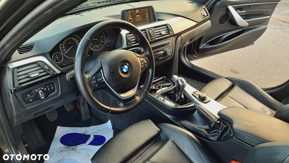 BMW Seria 3 320d - 16