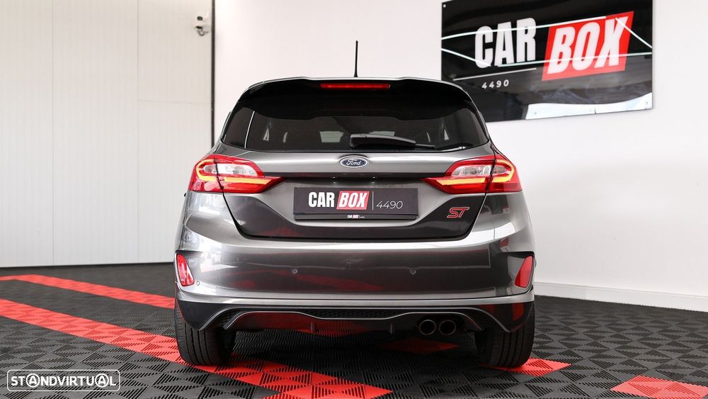 Ford Fiesta 1.5 EcoBoost S&S ST X - 28