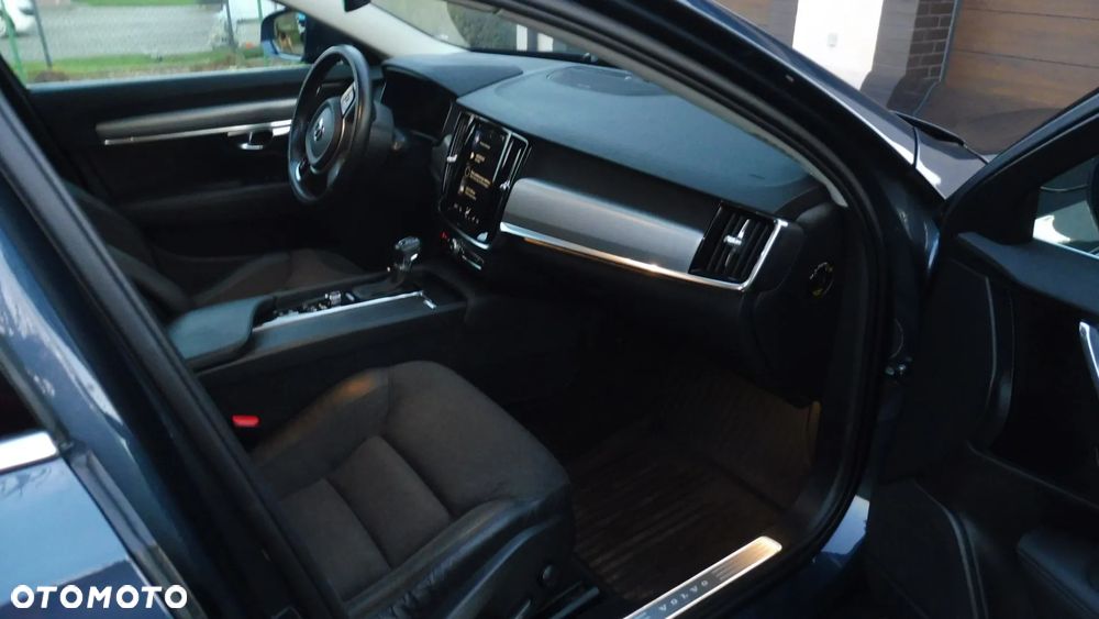 Volvo V90 D4 Geartronic Momentum Pro - 13
