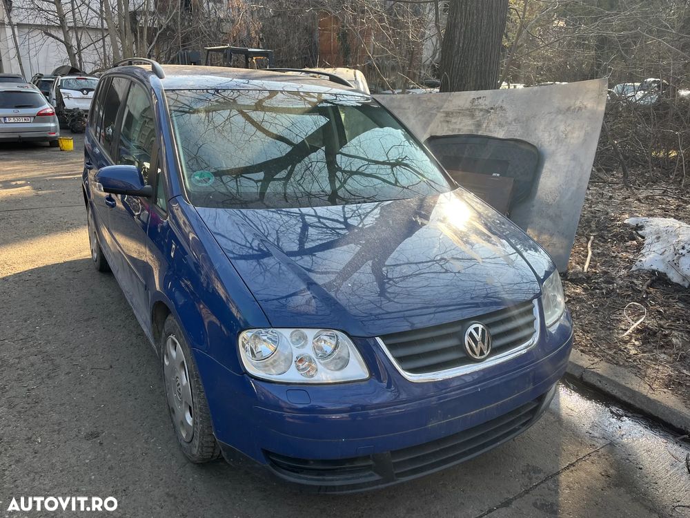 Dezmembrez VW Volkswagen Touran 2005 albastru 1,6 benzina 75KW BGU LL5M - 1