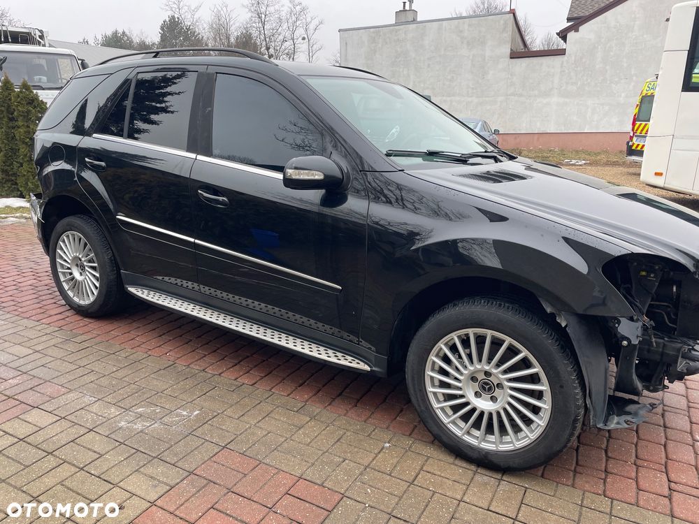 Mercedes-Benz ML - 5