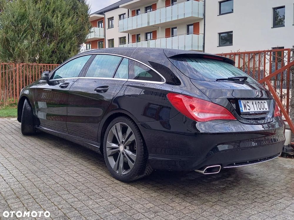 Mercedes-Benz CLA - 4
