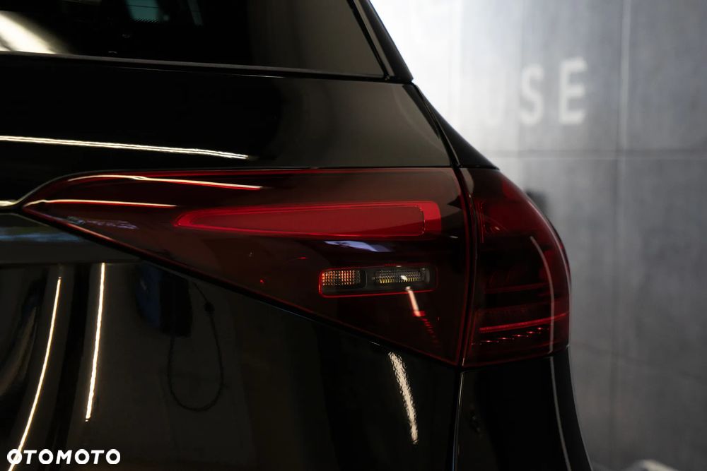 Mercedes-Benz GLE 450 d mHEV 4-Matic AMG Line - 4