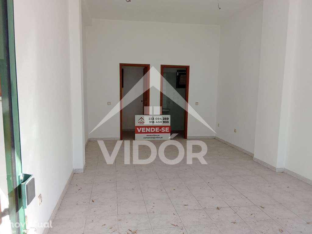 Loja com 31m2 no Mercado Municipal da Baixa da Banheira - Grande imagem: 2/6