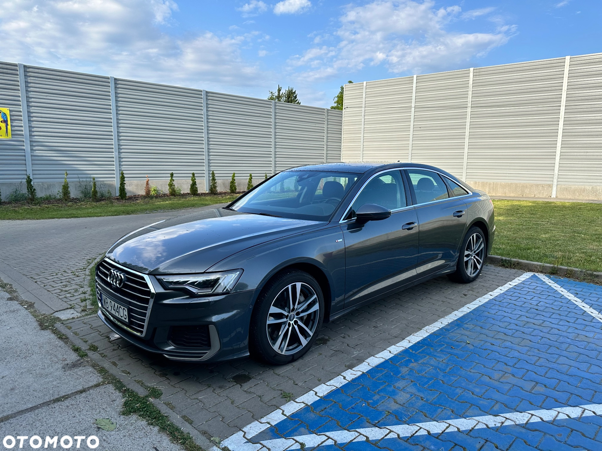 Audi A6 55 TFSI quattro S tronic S line - 2