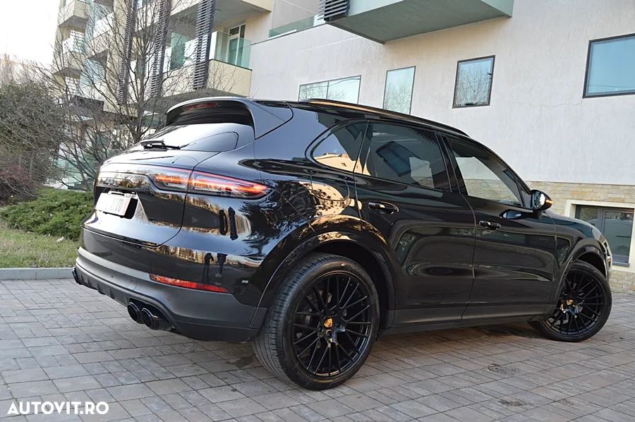 Porsche Cayenne Tiptronic S Platinum Edition - 21