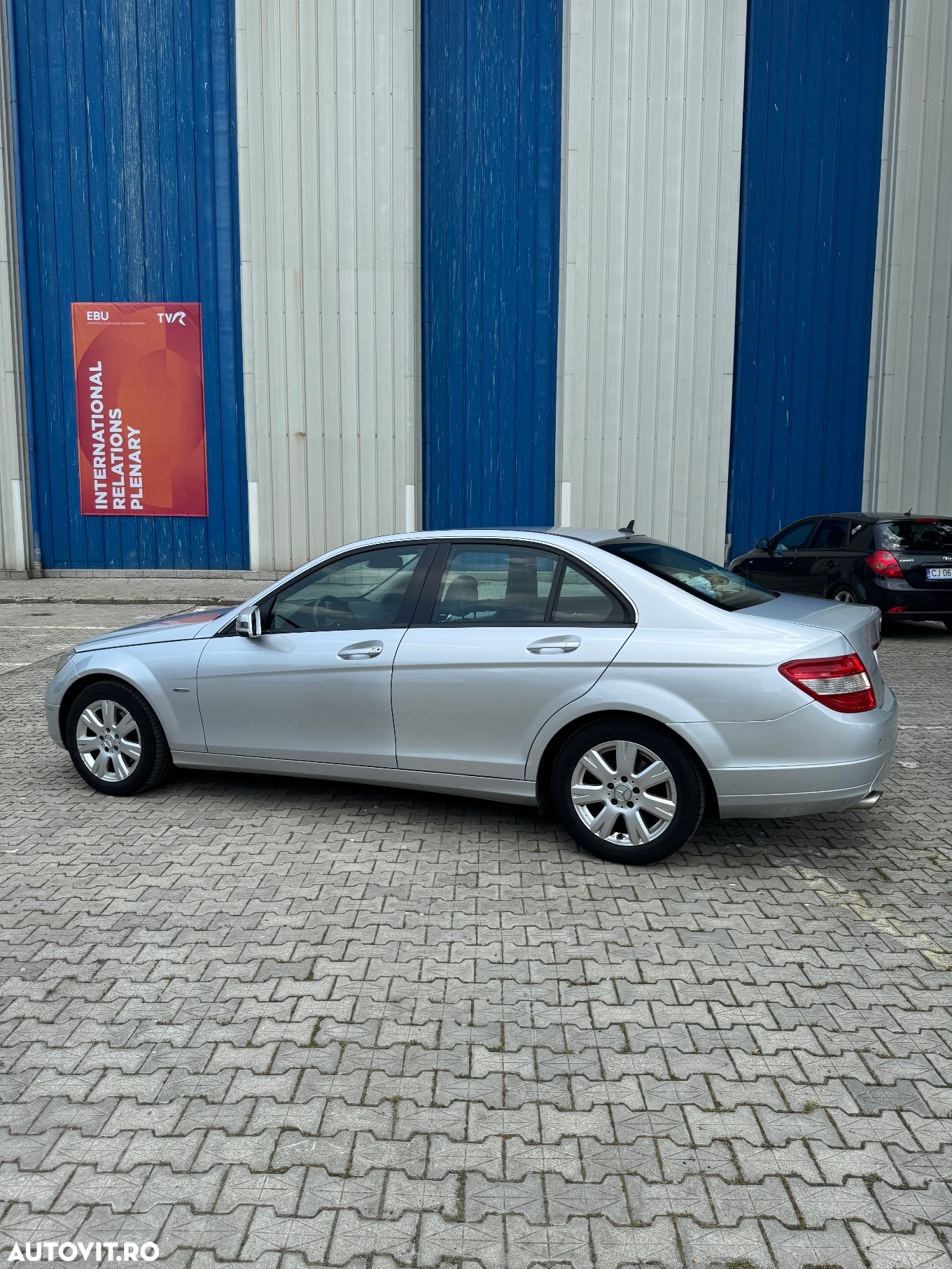 Mercedes-Benz C 180 K BlueEfficiency T-modell - 13