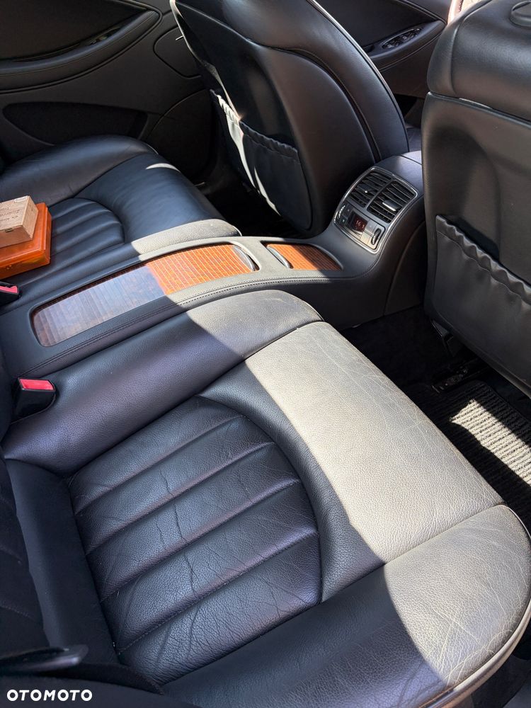 Mercedes-Benz CLS - 14