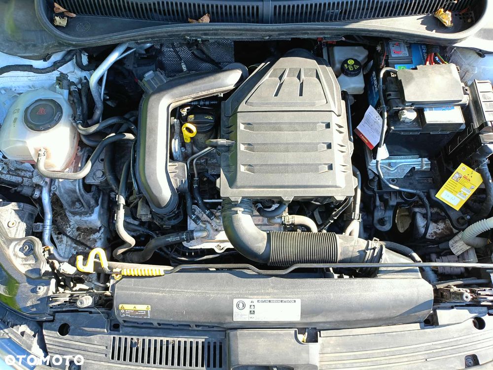 Volkswagen Polo 1.0 TSI OPF R-Line - 9