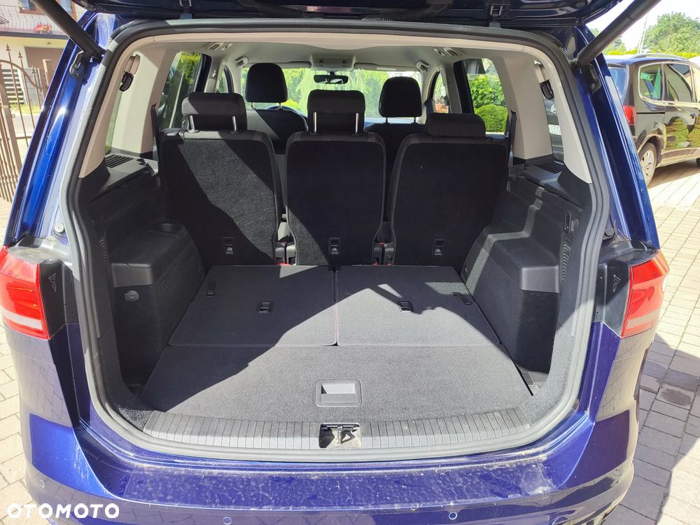 Volkswagen Touran 2.0 TDI SCR (BlueMotion Technology) Comfortline - 11