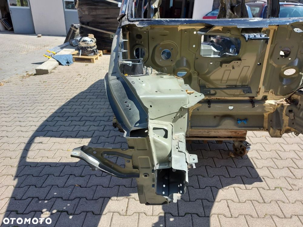 TESLA MODEL Y 2022r ćwiartka prawa przód przednia oryg teslay,74635638 - 2