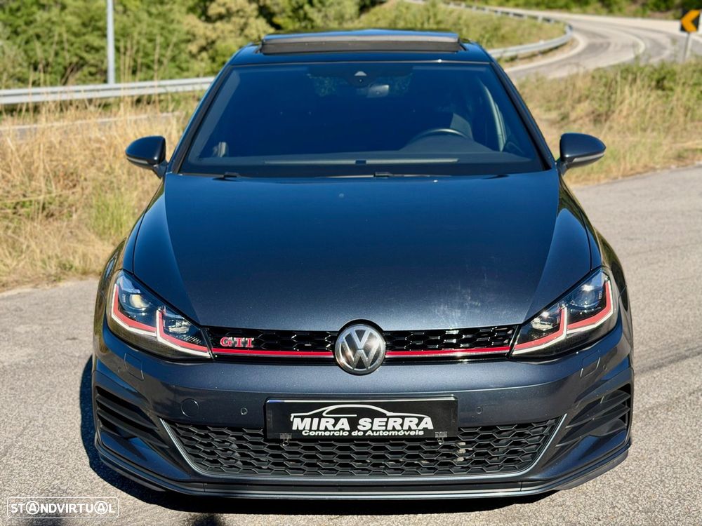 Volkswagen Golf 2.0 TSI GTI DSG Performance — fotografia 9