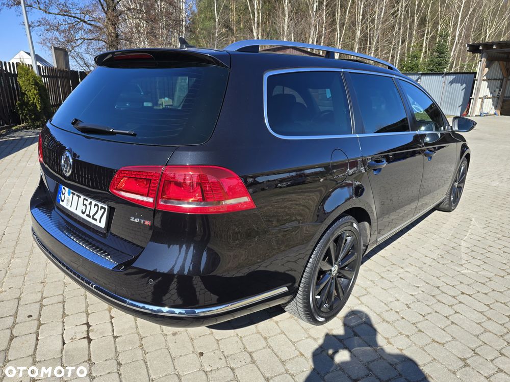 Volkswagen Passat - 16