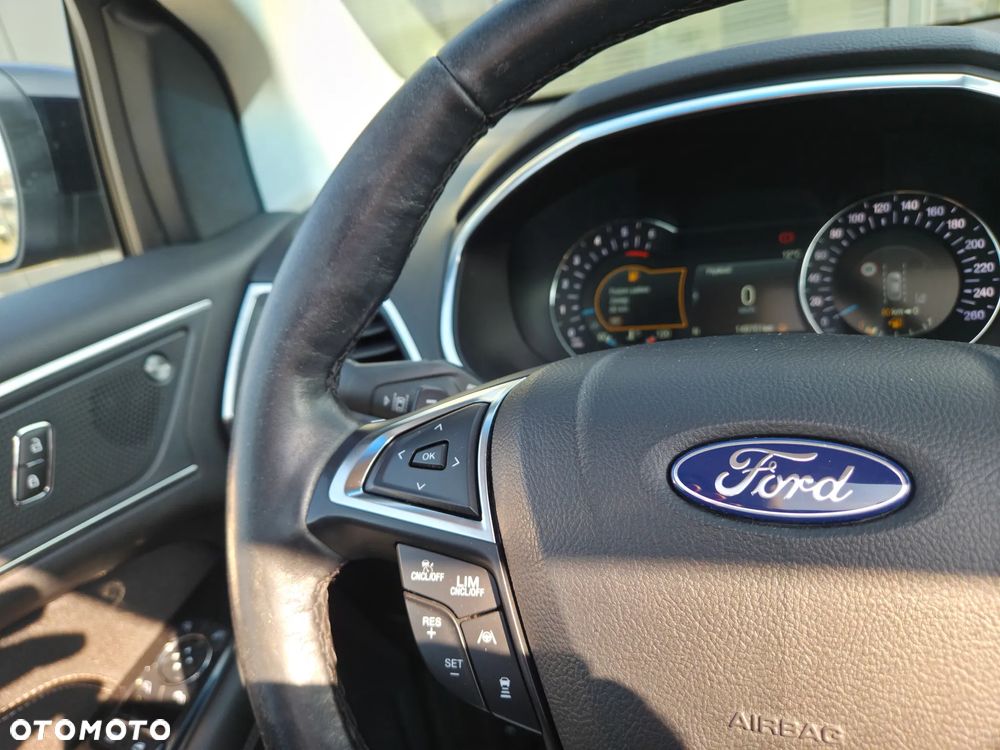 Ford Edge 2.0 EcoBlue Twin-Turbo 4WD Titanium - 26