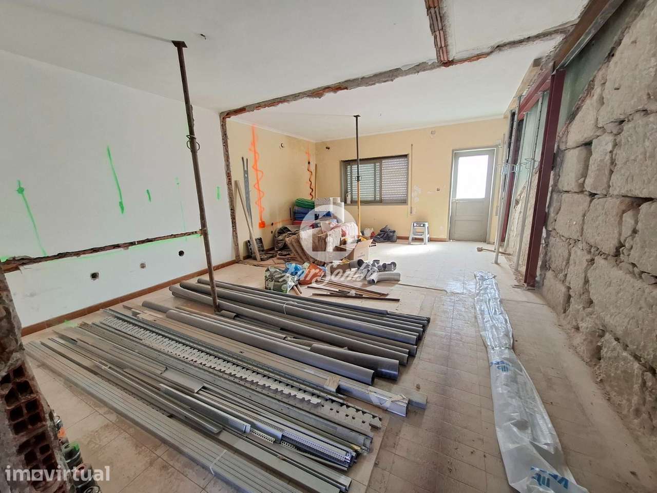 Andar Moradia T2 Renovado a Apenas 50 m da Praia em Vila do Conde - Grande imagem: 2/11