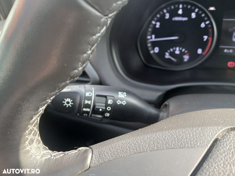 Hyundai i30 1.5 110CP 5DR M/T Highway - 9