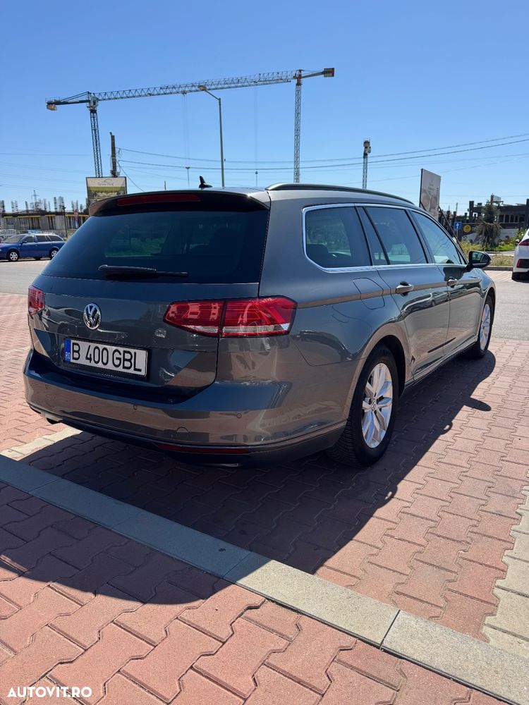 Volkswagen Passat 1.6 TDI SCR DSG Comfortline - 7