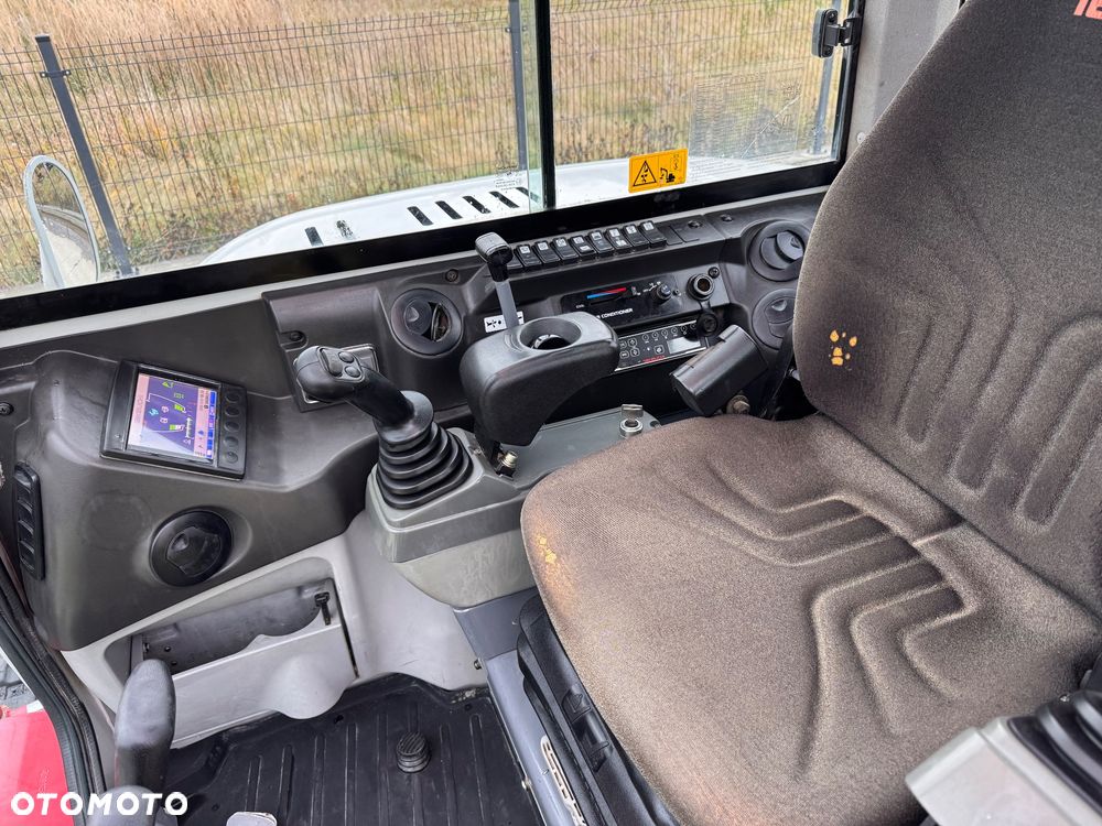 Takeuchi TB 260 - 3