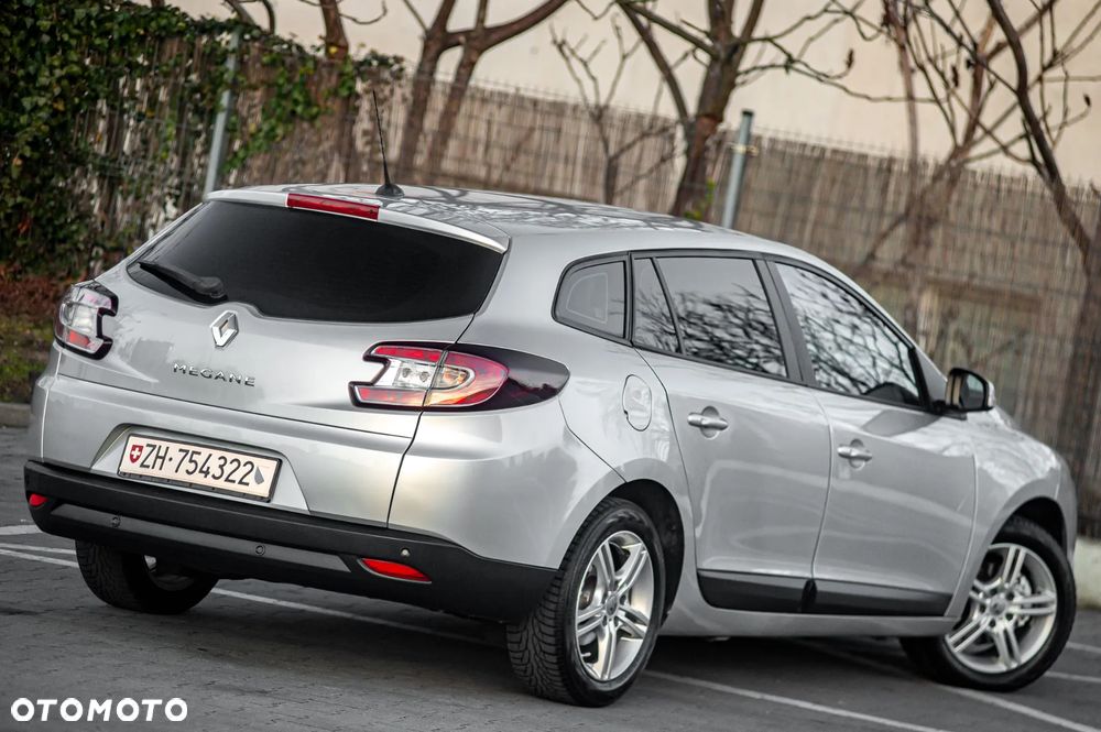 Renault Megane 2.0 140 CVT Dynamique - 6