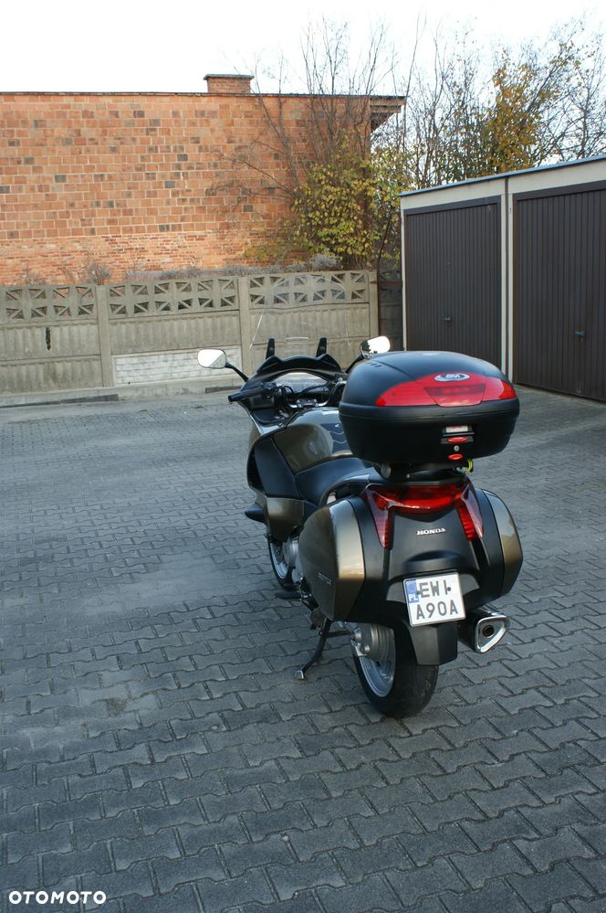 Honda NTV - 9