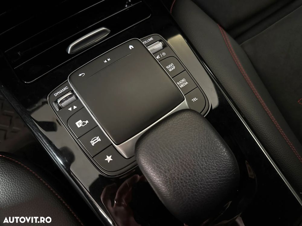 Mercedes-Benz A 250 - 18