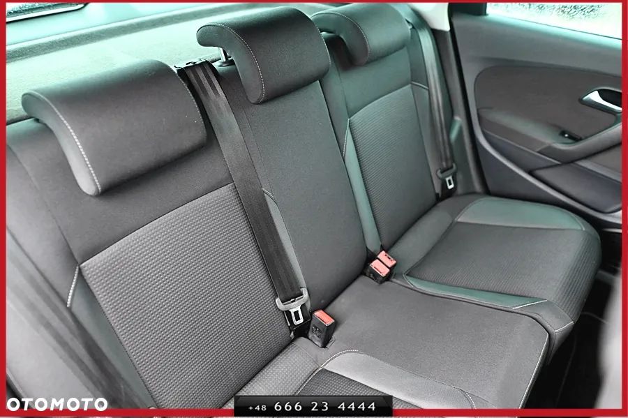 Volkswagen Polo 1.2 12V Sportline - 23