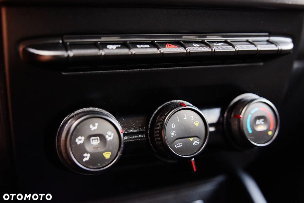 Dacia Duster 1.6 SCe Access - 16