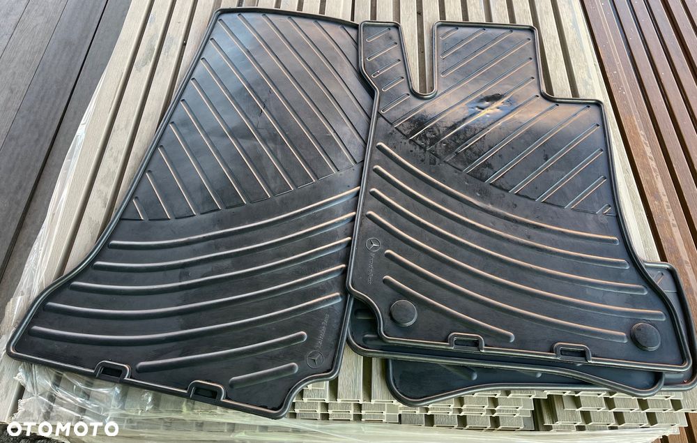 Mercedes-Benz Klasa C 220 T CDI DPF Automatik Avantgarde - 28