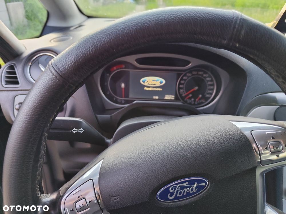Ford S-Max - 6