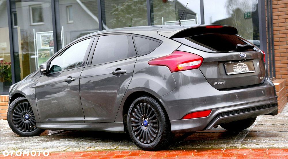 Ford Focus 1.0 EcoBoost ST-Line Style - 6