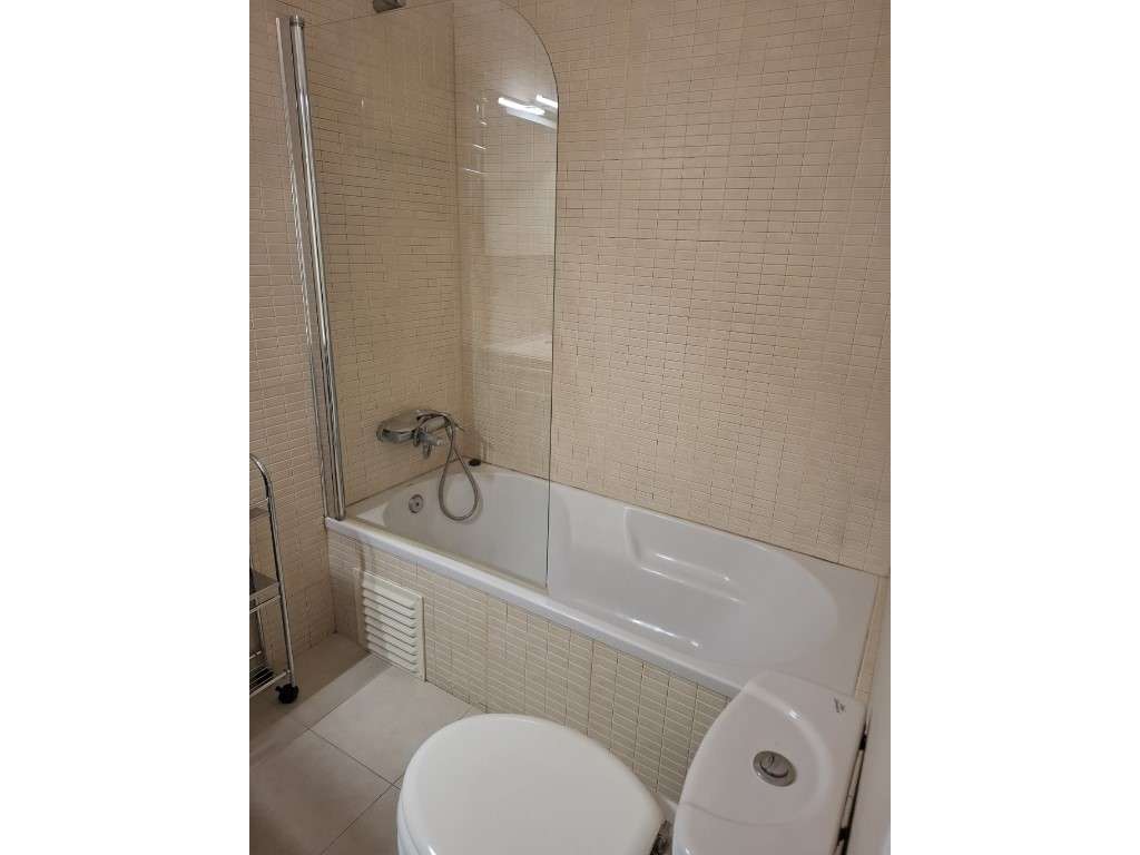 Apartamento T2 remodelado e mobilado com cozinha equipada. - Grande imagem: 5/7