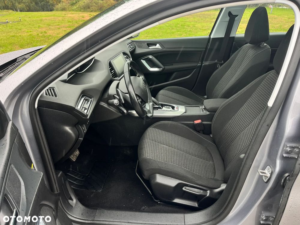Peugeot 308 - 11