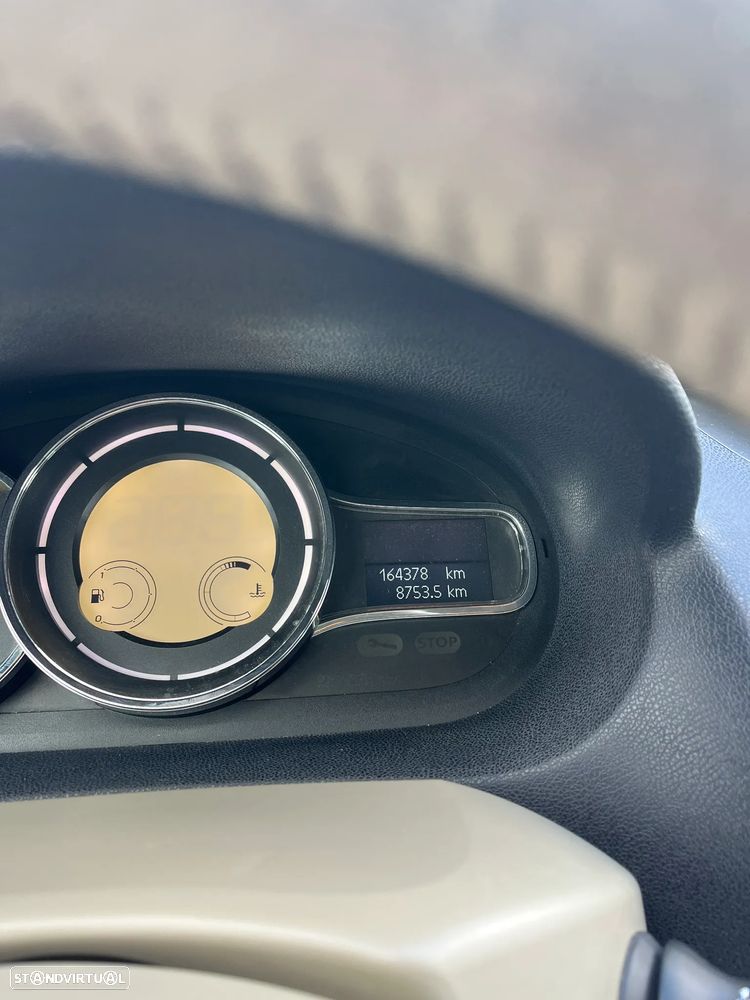 Renault Mégane 1.5 dCi Dynamique - 9