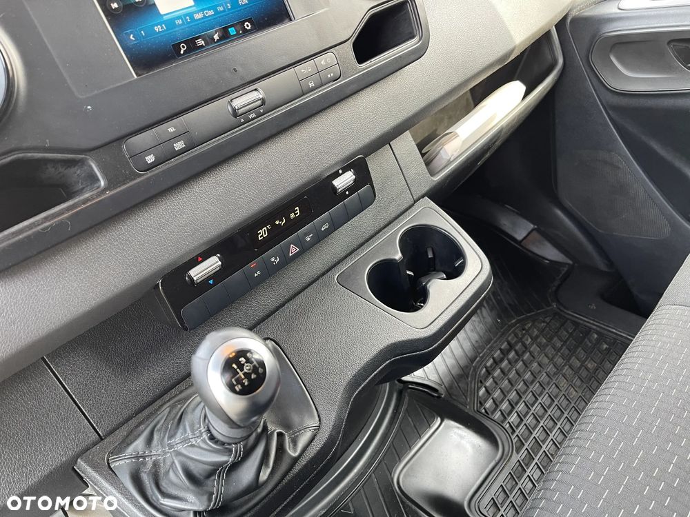 Mercedes-Benz Sprinter W907 319 CDI 2019 ROK 3.0 V6 190 KM MANUAL 6 BIEGÓW MAX MAXI DŁUGI L4H2 - 12