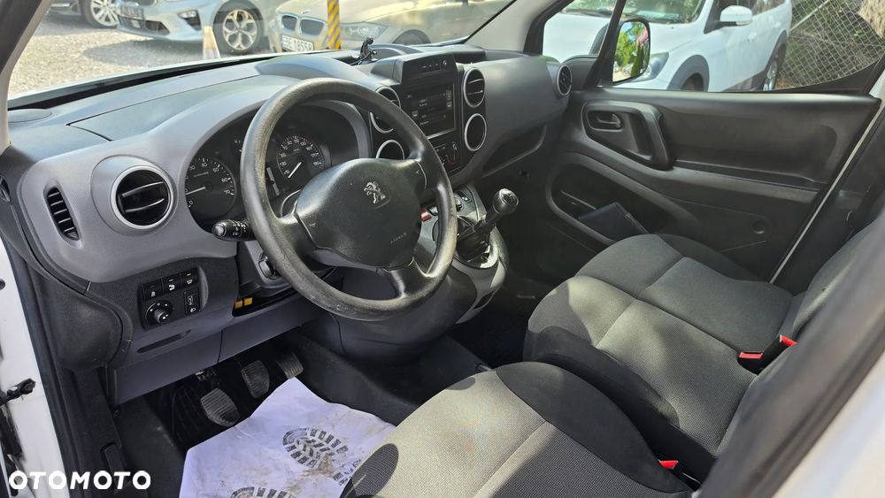 Peugeot Partner - 11